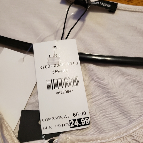 Cable & Gauge ladies Top - Picture 6 of 8